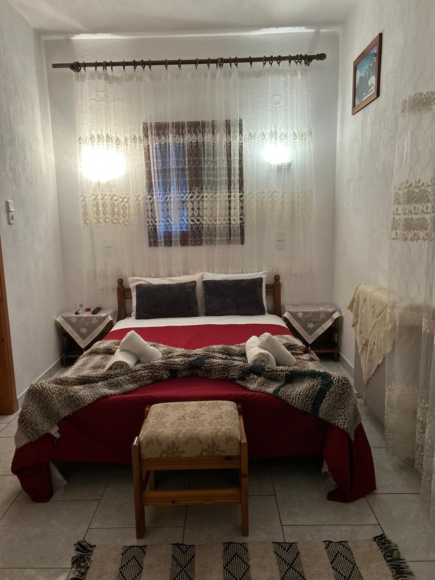 Karpouzis Guesthouse Vikos Exterior photo